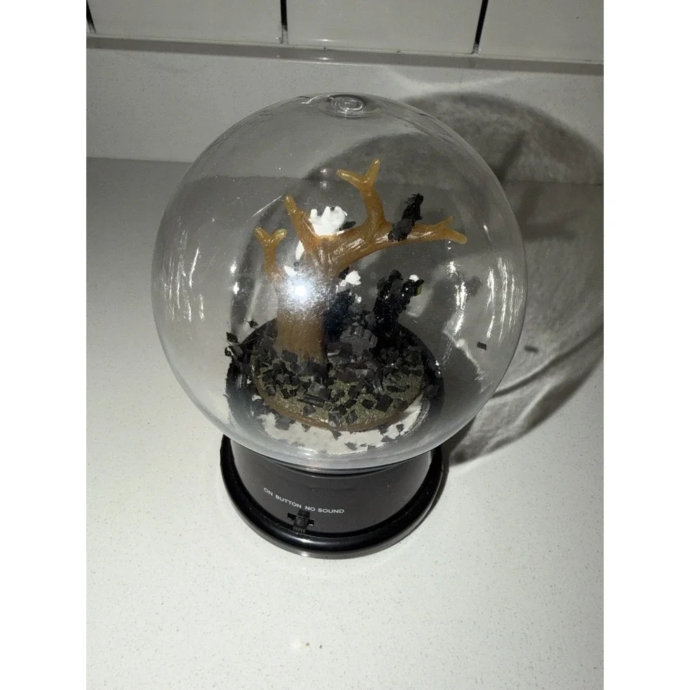 2012 Gemmy Halloween Globe Beware Cemetery Graveyard Ghosts Tornado WORKS! 6